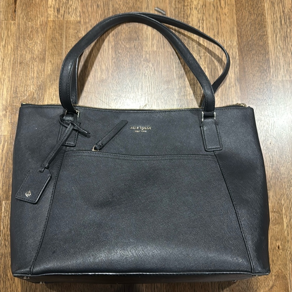 Black Kate Spade large purse. Gently used.